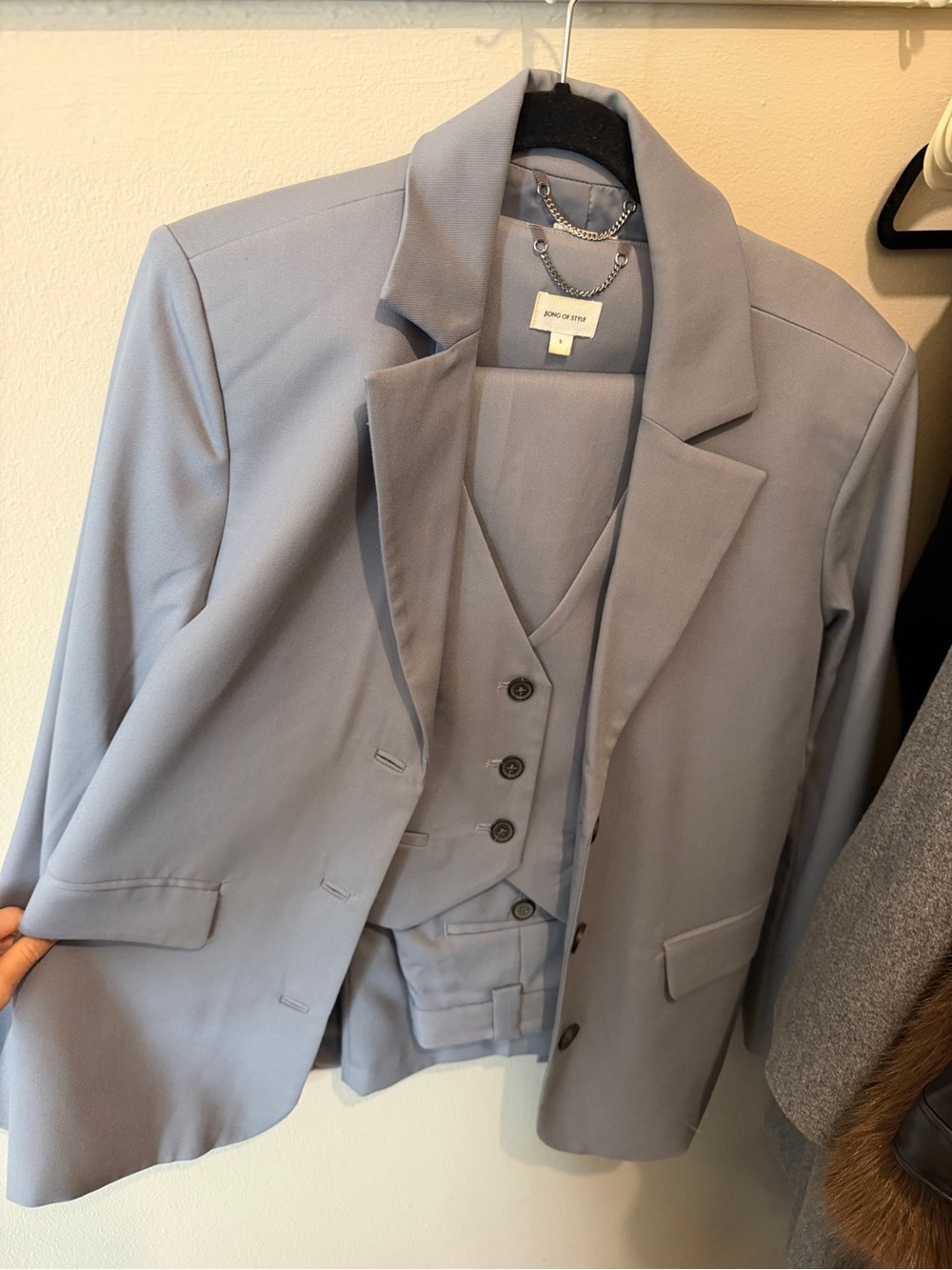 Song of Style full blazer, top, pant set - Picture 4 of 6